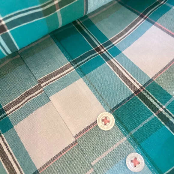 Men’s Southern Tide button down shirt - Picture 3 of 6